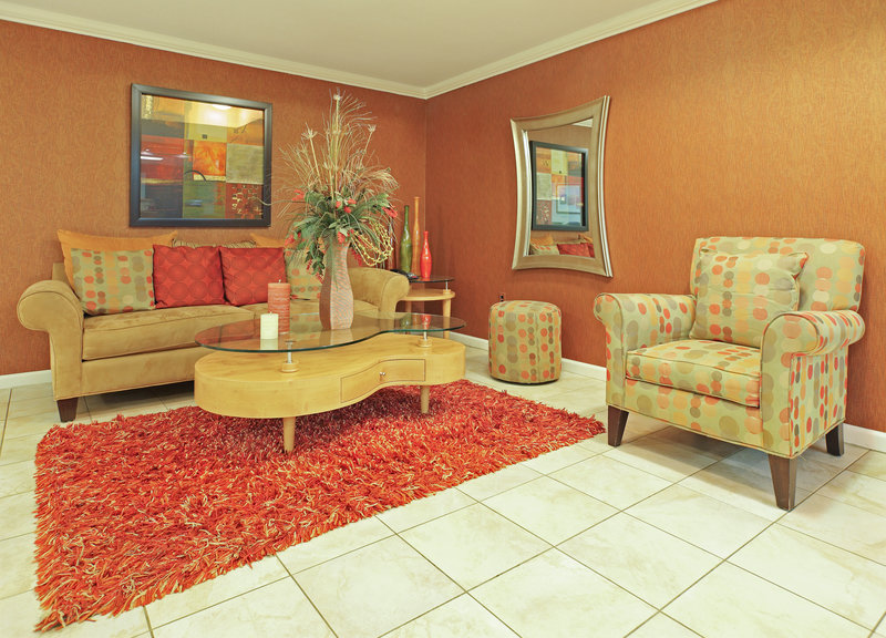 Candlewood Suites-Conway - Damascus, AR