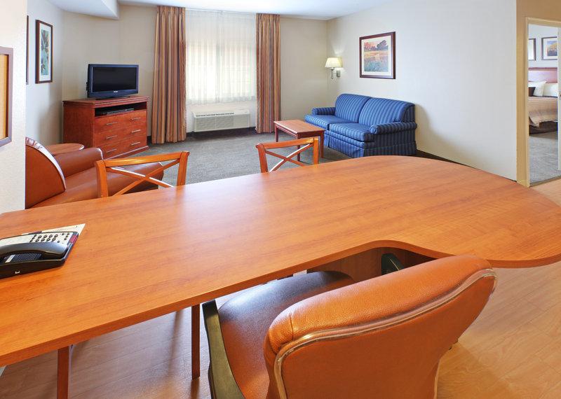 Candlewood Suites-Conway - Damascus, AR