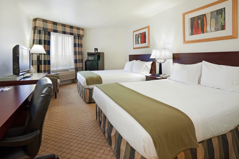 Holiday Inn Express Colorado Springs Airport - Colorado Springs, CO