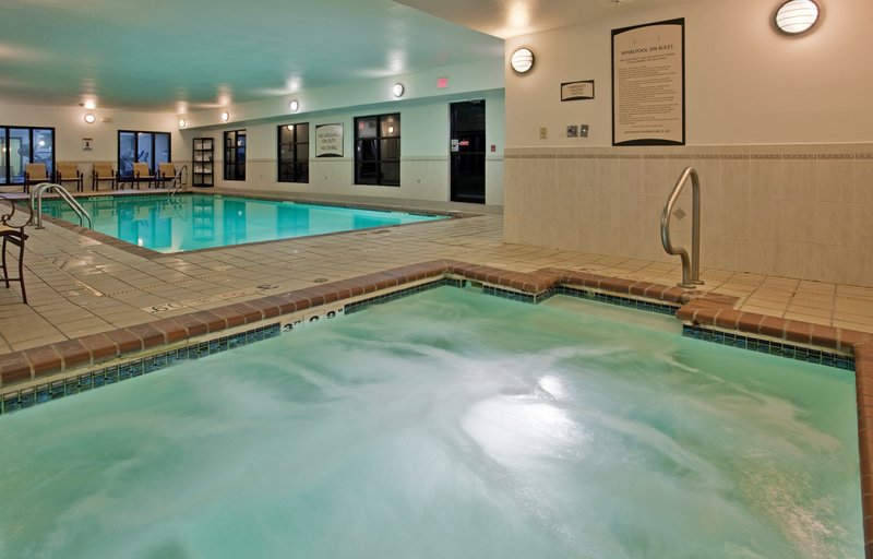 Staybridge Suites-Columbia-Hwy - Columbia, MO