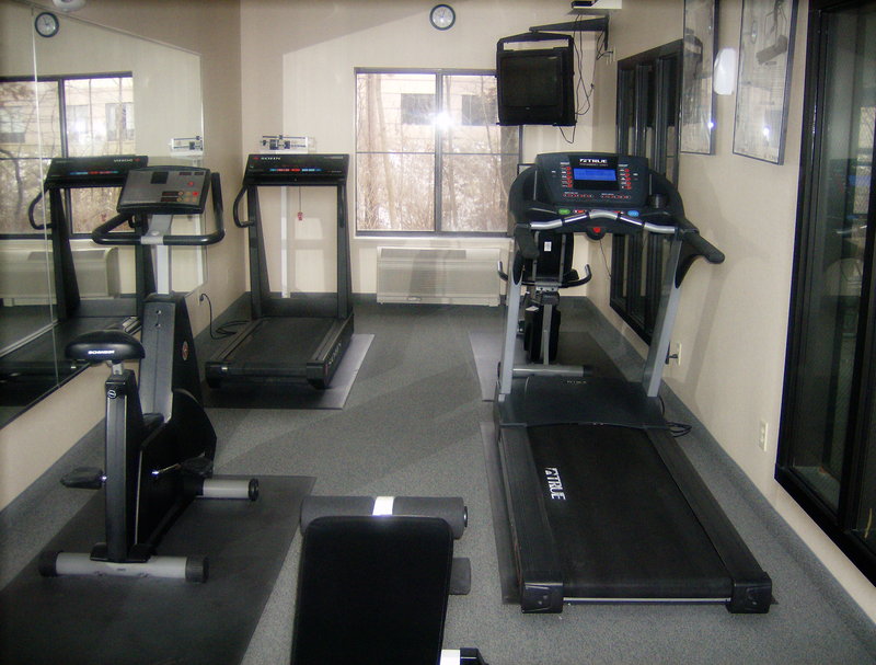 Staybridge Suites-Columbia-Hwy - Columbia, MO