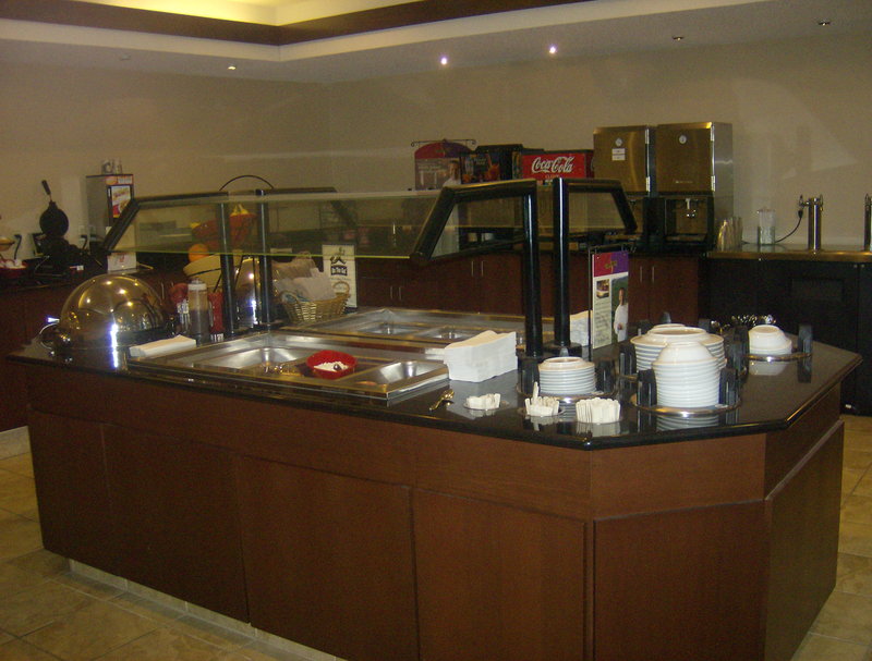 Staybridge Suites-Columbia-Hwy - Columbia, MO