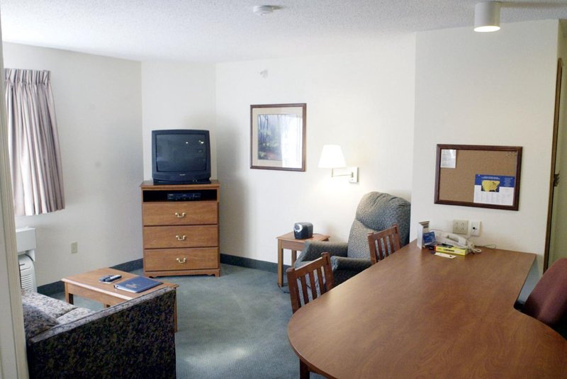 Candlewood Suites COLUMBIA - Columbia, MO
