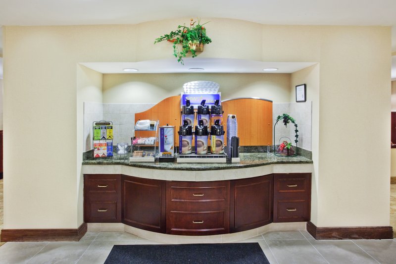 Holiday Inn Express & Suites COVINGTON - Covington, GA