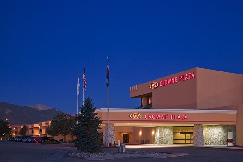 Crowne Plaza Hotel Colorado Springs - Colorado Springs, CO