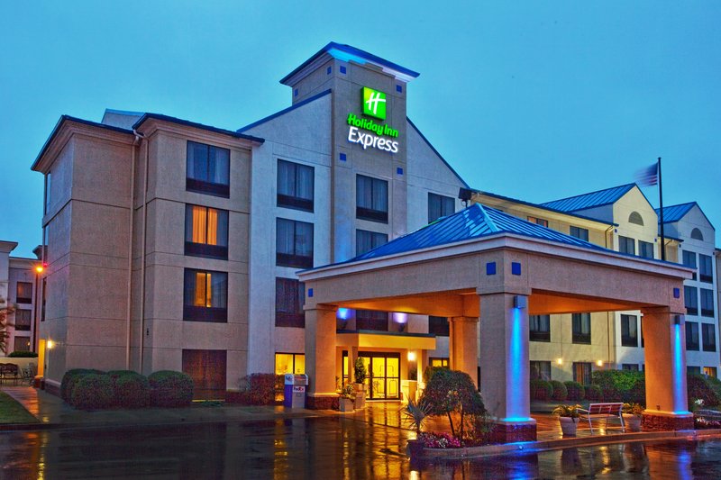 HOLIDAY INN EXPRESS - Carrollton, GA