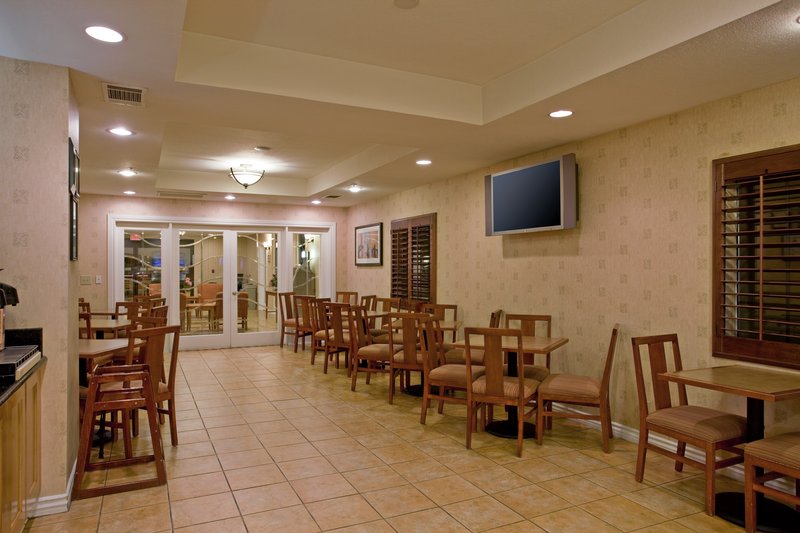 Holiday Inn Express COLTON-RIVERSIDE NORTH - San Bernardino, CA