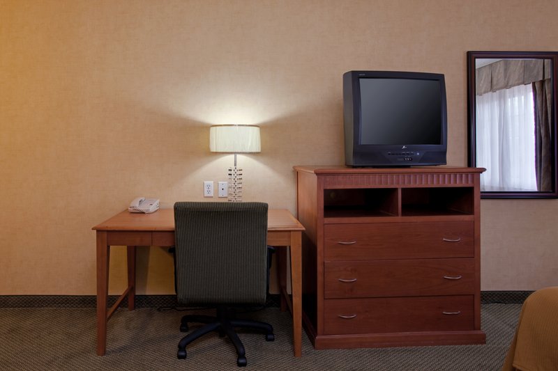 Holiday Inn Express COLTON-RIVERSIDE NORTH - San Bernardino, CA