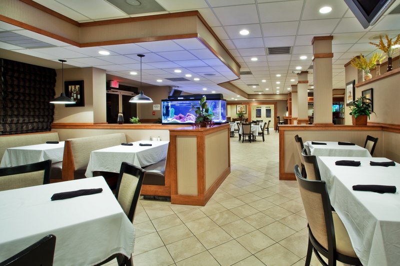 Holiday Inn Cartersville - Cartersville, GA