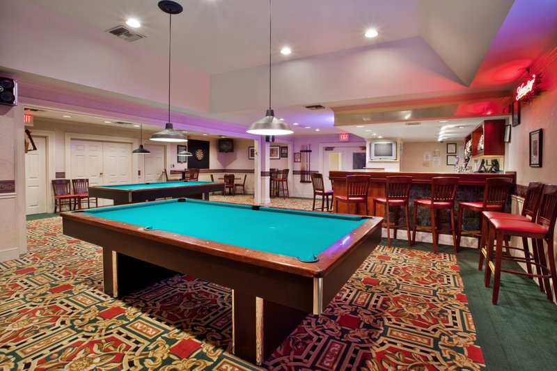Holiday Inn Cartersville - White, GA