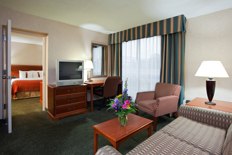 Holiday Inn-Cincinnati - Covington, KY
