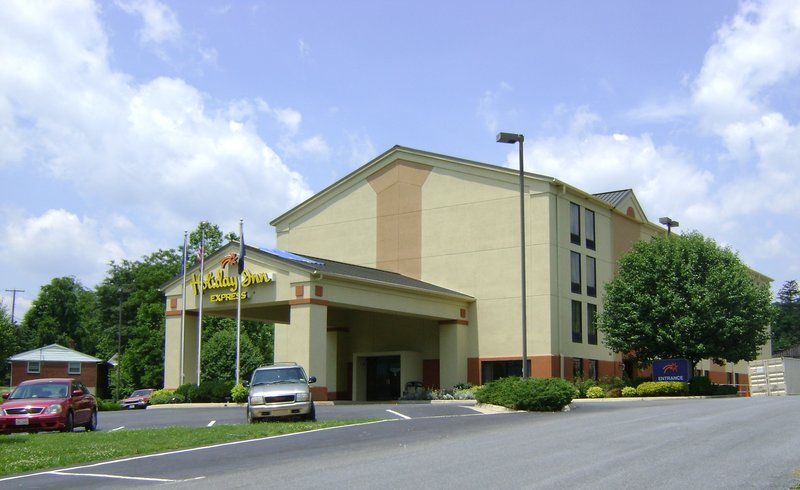 Holiday Inn Express COVINGTON - Covington, VA
