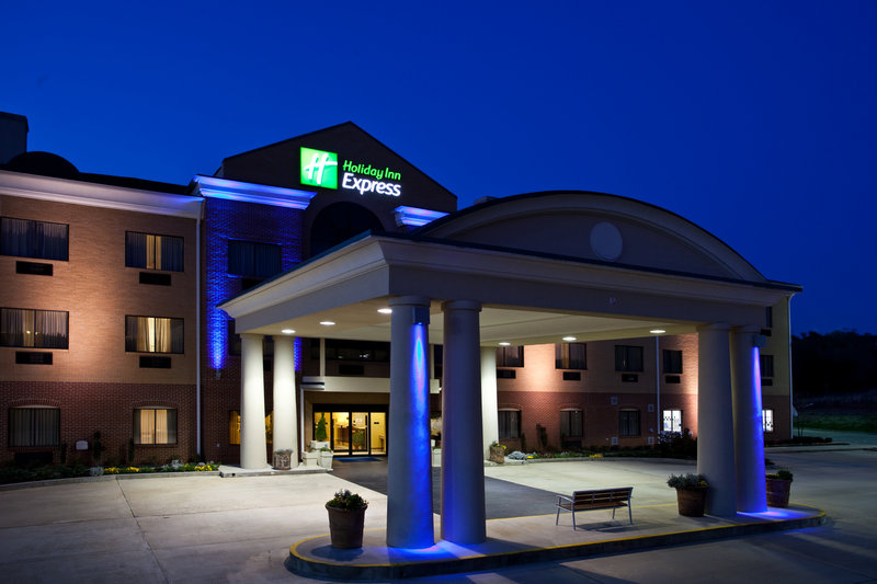 HOLIDAY INN EXPRESS - Clanton, AL
