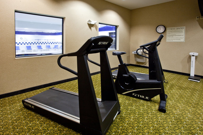 HOLIDAY INN EXPRESS - Clanton, AL