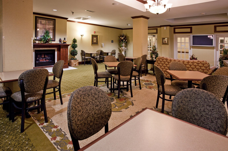 HOLIDAY INN EXPRESS - Clanton, AL