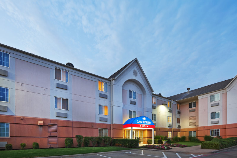 CANDLEWOOD SUITES - Plano, TX