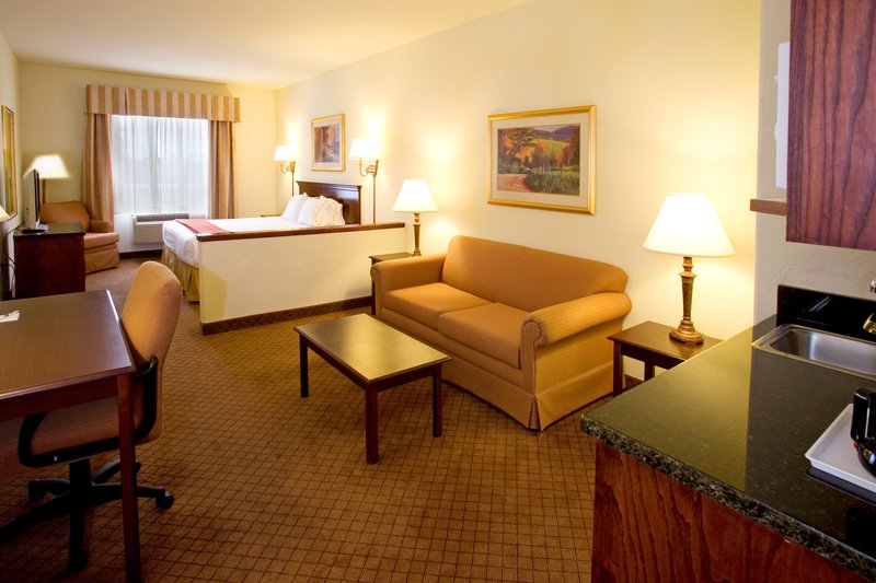 Holiday Inn Express & Suites WESLACO - Pharr, TX