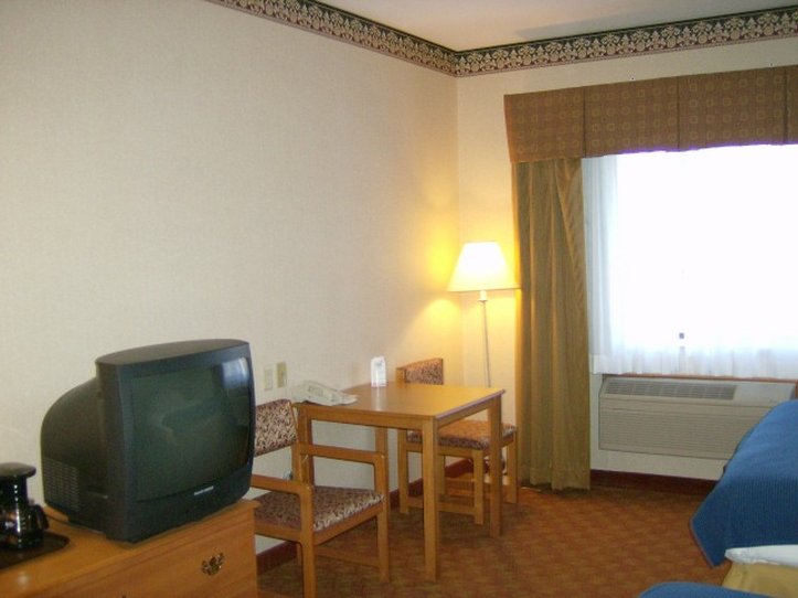 Holiday Inn Express Wauseon - Wauseon, OH