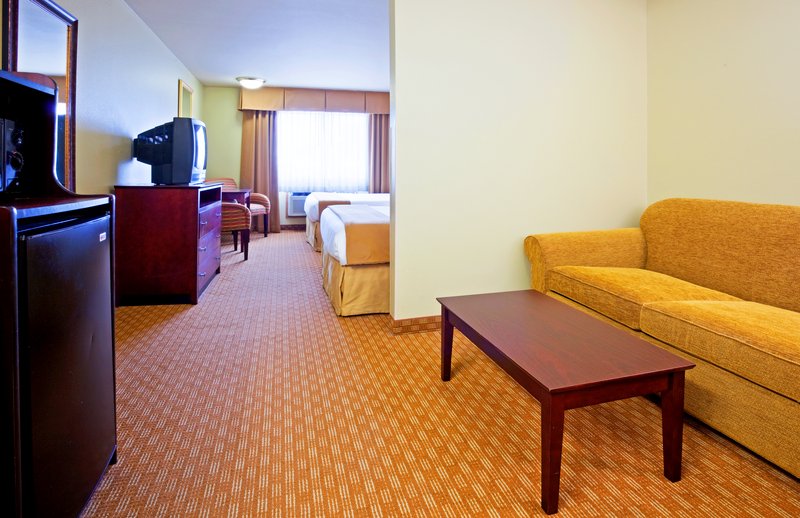 Holiday Inn Express WISCONSIN DELLS - Arkdale, WI