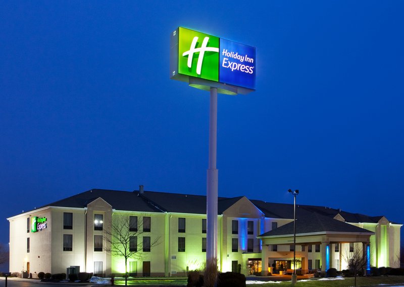 Holiday Inn Express WILMINGTON - Wilmington, OH
