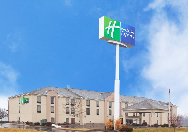 Holiday Inn Express WILMINGTON - Wilmington, OH