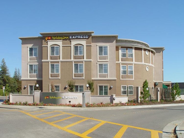 Holiday Inn Express WINDSOR SONOMA WINE COUNTRY - Santa Rosa, CA