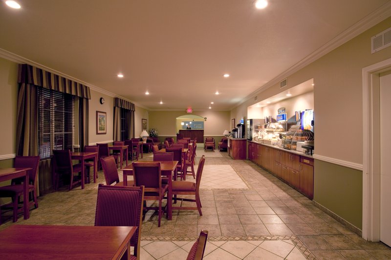 Holiday Inn Express - Fort Huachuca, AZ
