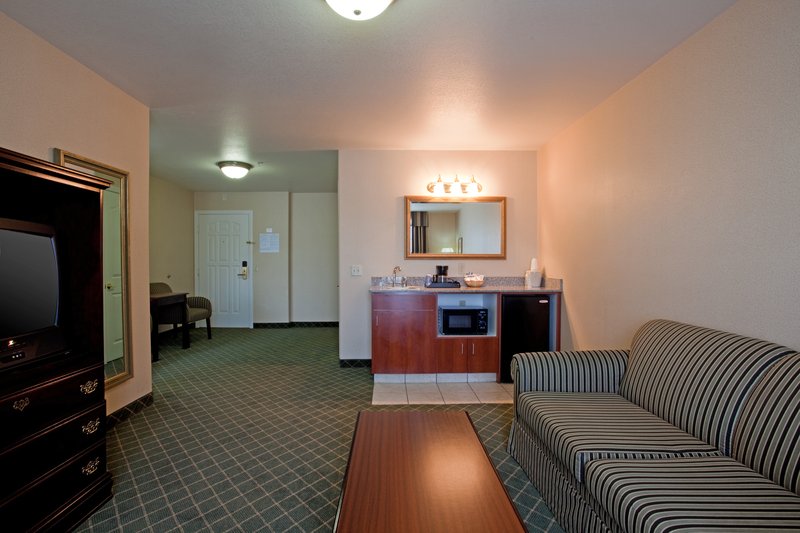 Holiday Inn Express - Fort Huachuca, AZ