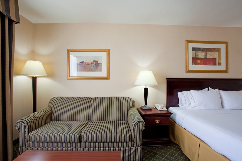 Holiday Inn Express - Fort Huachuca, AZ