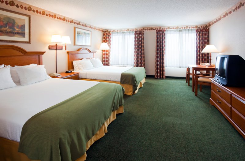 Holiday Inn Express-Winner - Winner, SD