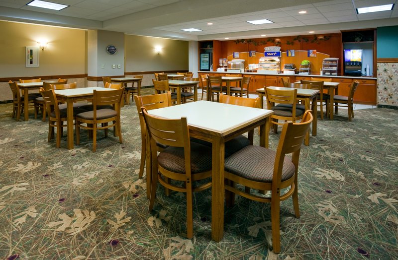 Holiday Inn Express-Winner - Winner, SD