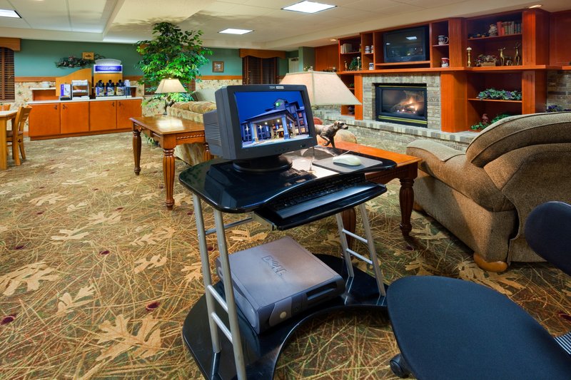 Holiday Inn Express-Winner - Winner, SD