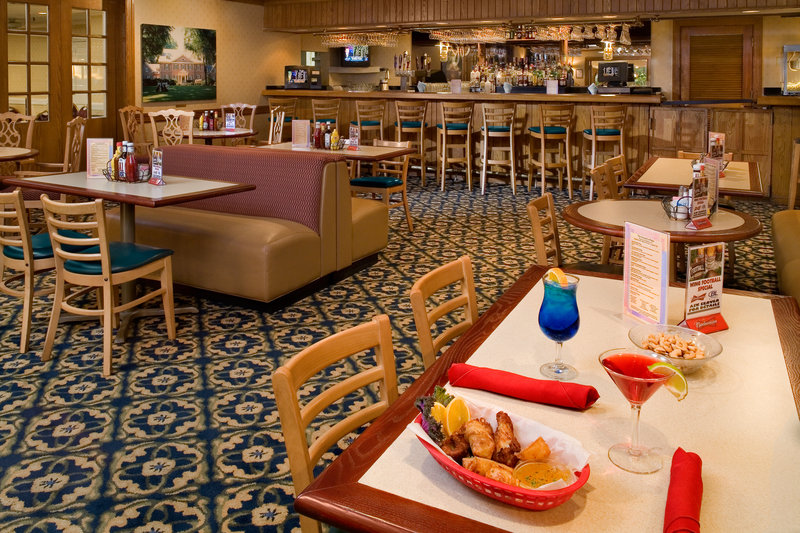 Crowne Plaza Hotel Williamsburg - Williamsburg, VA