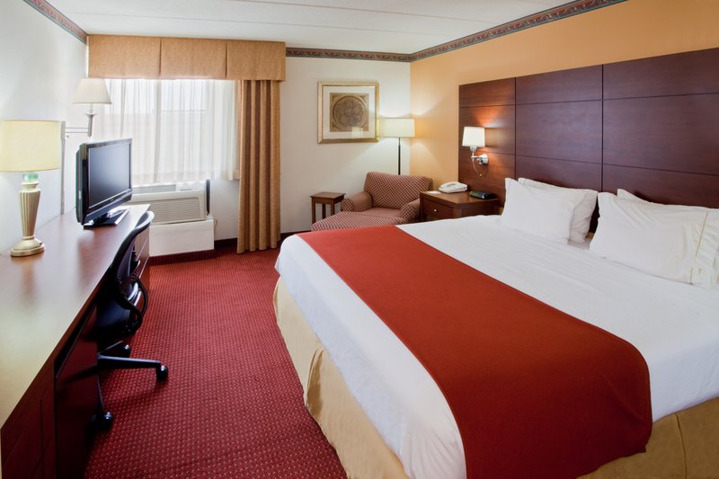 Holiday Inn Express-Reston - Herndon, VA