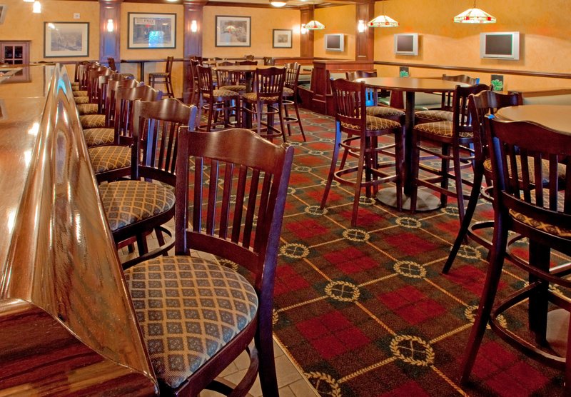 Holiday Inn NATIONAL AIRPORT/CRYSTAL CITY - Arlington, VA