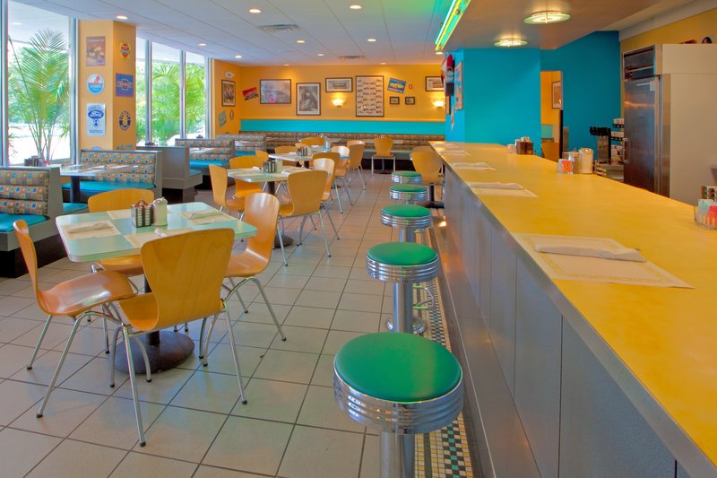 Holiday Inn NATIONAL AIRPORT/CRYSTAL CITY - Arlington, VA