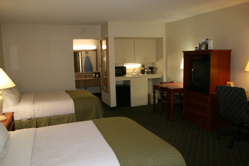 Holiday Inn-Oceanside - Vero Beach, FL