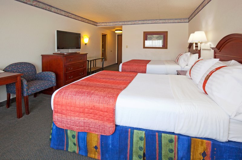 Holiday Inn - New Ulm, MN