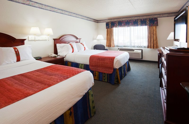 Holiday Inn - New Ulm, MN