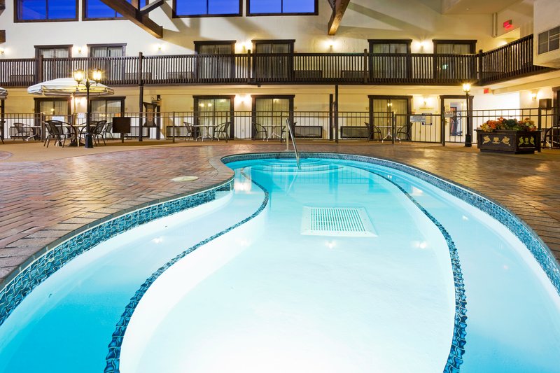 Holiday Inn - New Ulm, MN