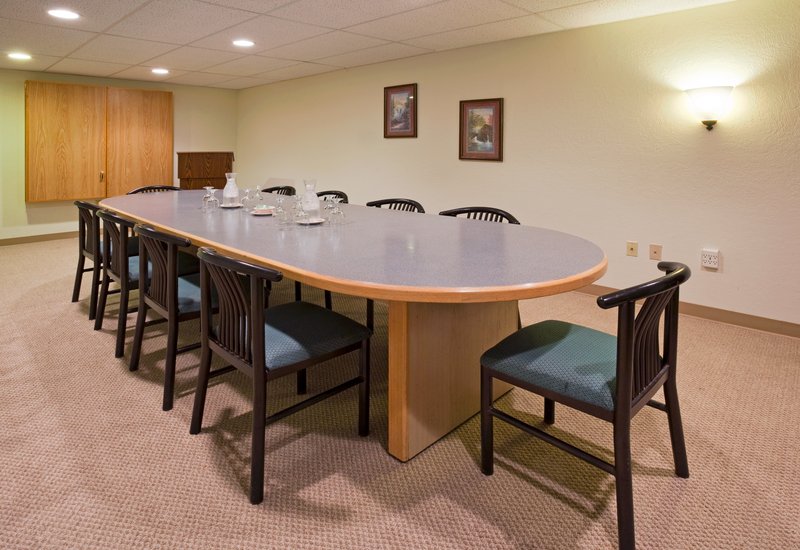 Holiday Inn - New Ulm, MN