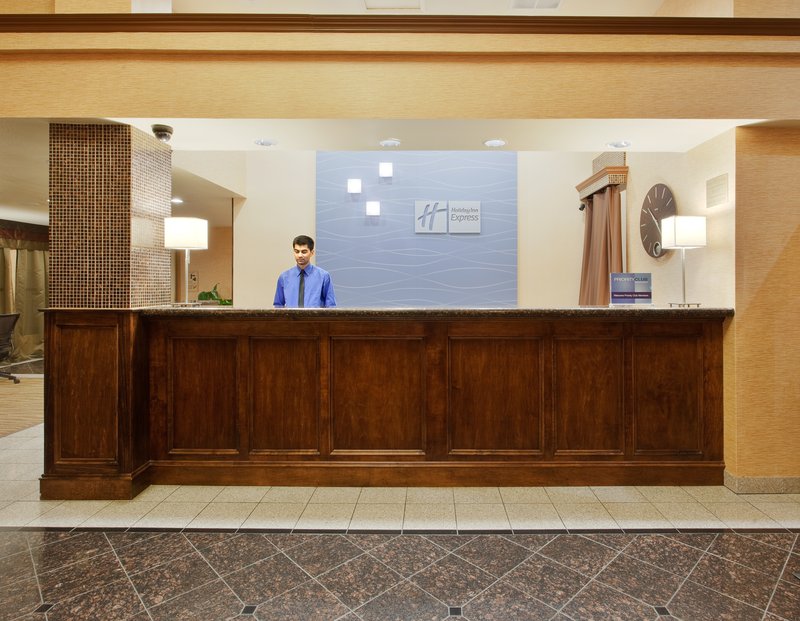 Holiday Inn Express - Union City, CA