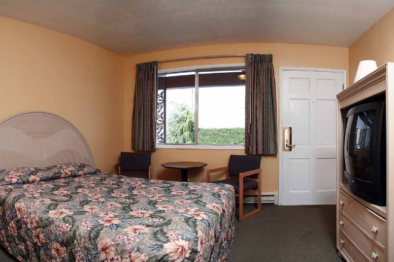 Rodeway Inn - Pendleton, OR