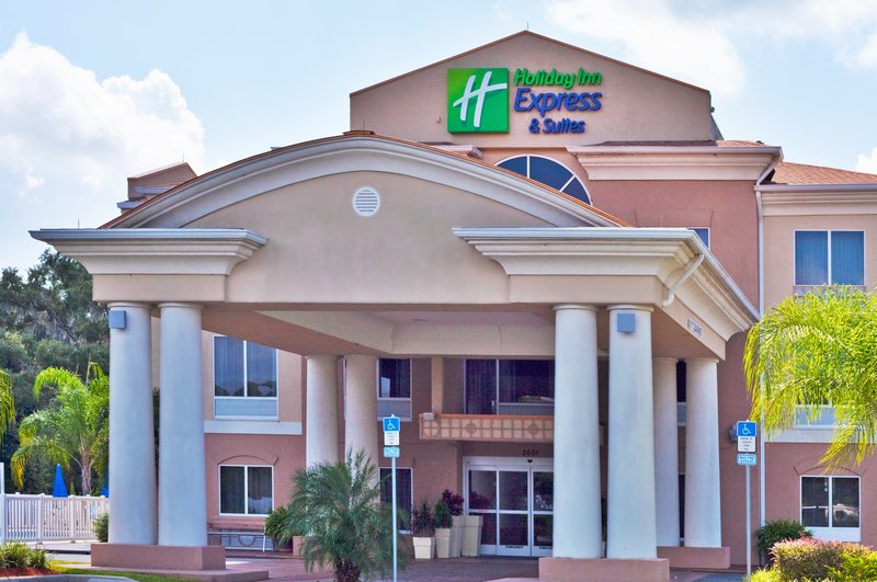 HOLIDAY INN EXPRESS - Tavares, FL