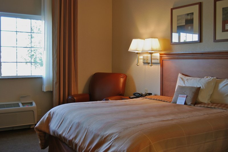 Candlewood Suites TURLOCK - Turlock, CA