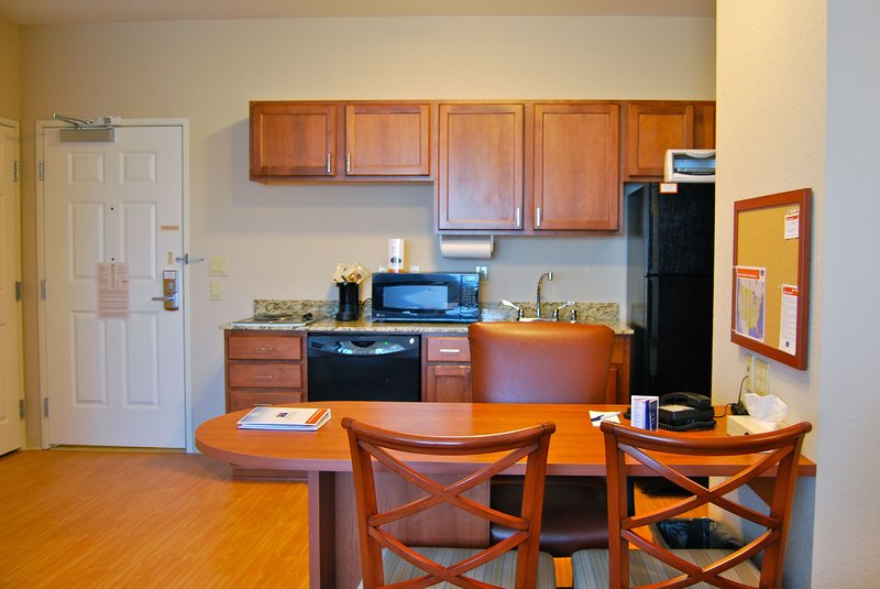 Candlewood Suites TURLOCK - Turlock, CA