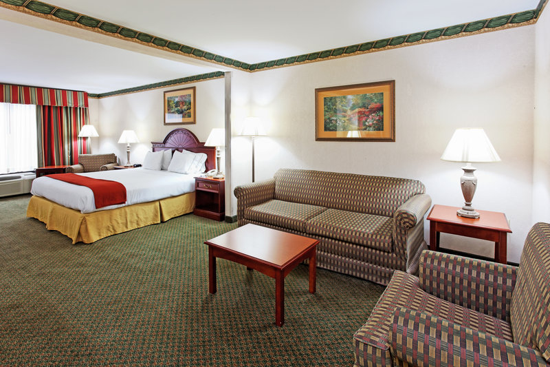 Holiday Inn Express & Suites TUPELO - Tupelo, MS