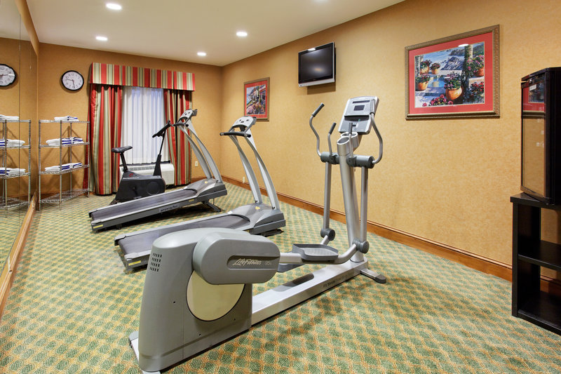 Holiday Inn Express & Suites TUPELO - Tupelo, MS