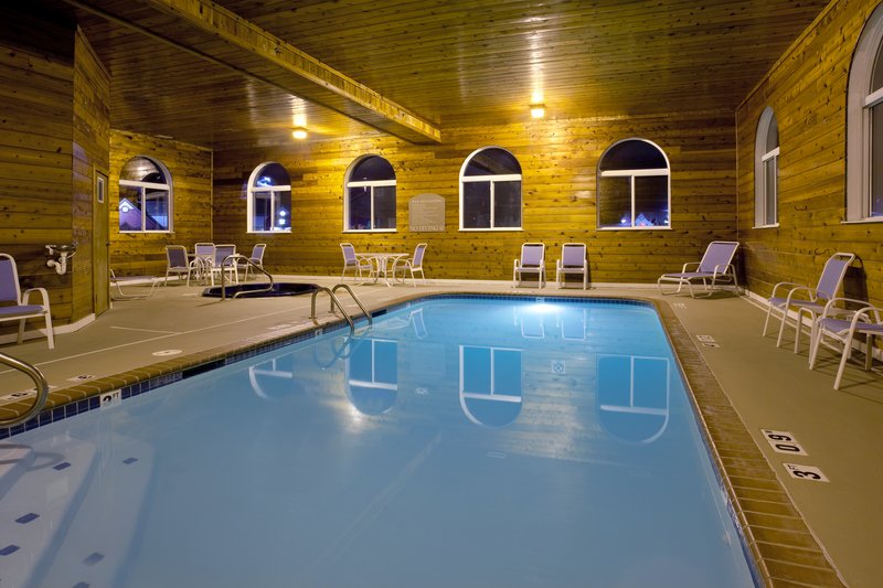 Holiday Inn Express TUSCOLA - Sadorus, IL