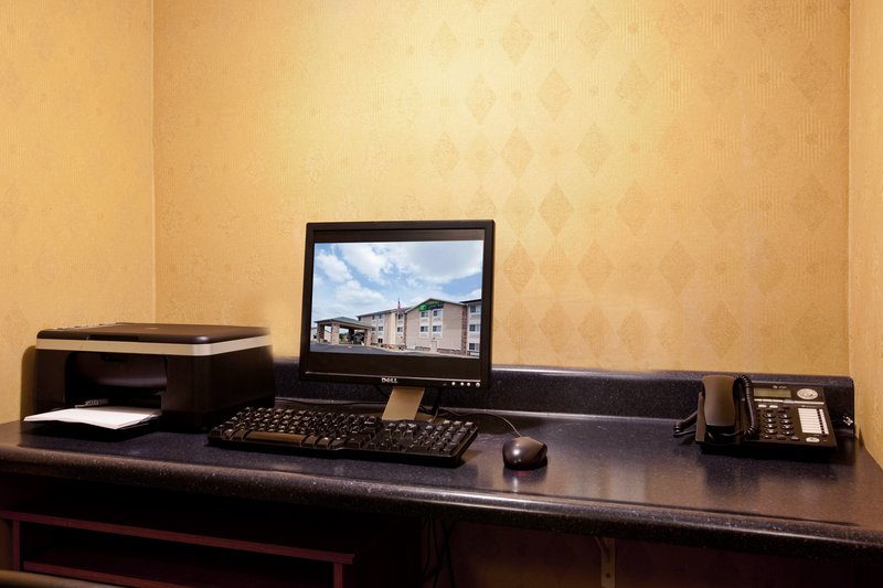 Holiday Inn Express TUSCOLA - Sadorus, IL